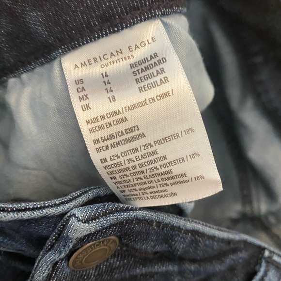 American Eagle Jeans - Picture 4 of 4